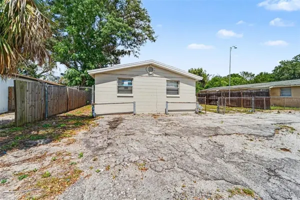 10112 N Lantana Avenue, Tampa, FL, 33612