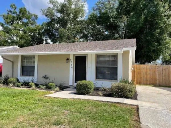3216 Saddlebrook Avenue, Tampa, FL, 33618