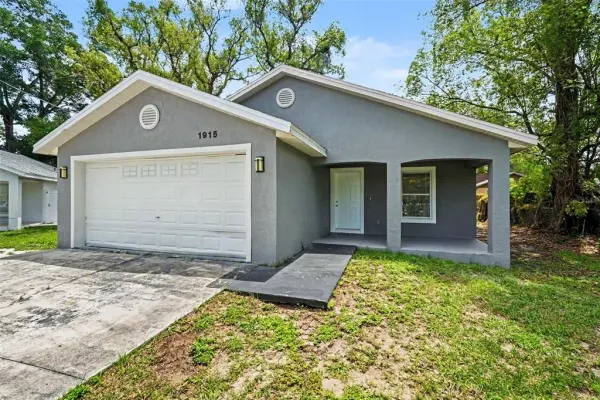 1915 E Mcberry Street, Tampa, FL, 33610