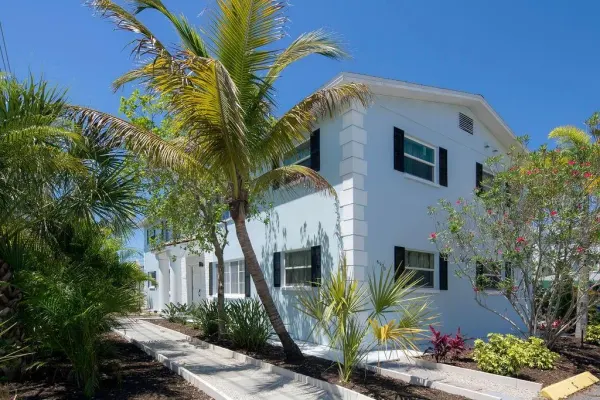 6990 Grevilla Avenue S, South Pasadena, FL, 33707