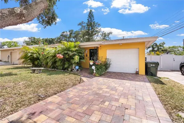 2042 Isabelle Street, Largo, FL, 33774