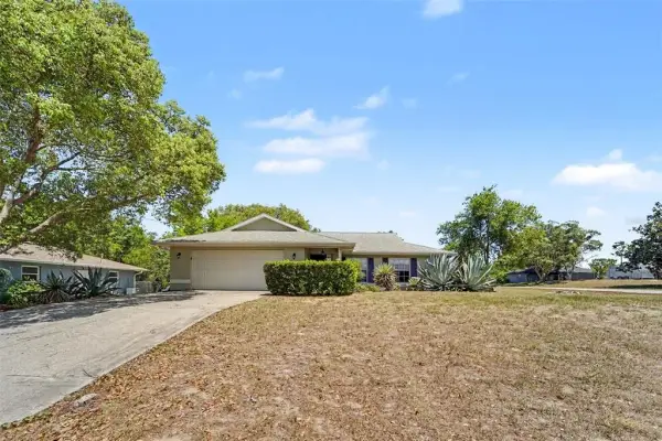 7006 Maplehurst Drive, Port Richey, FL, 34668