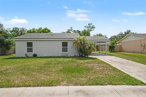 1224 Oak Valley Drive, Seffner, FL, 33584