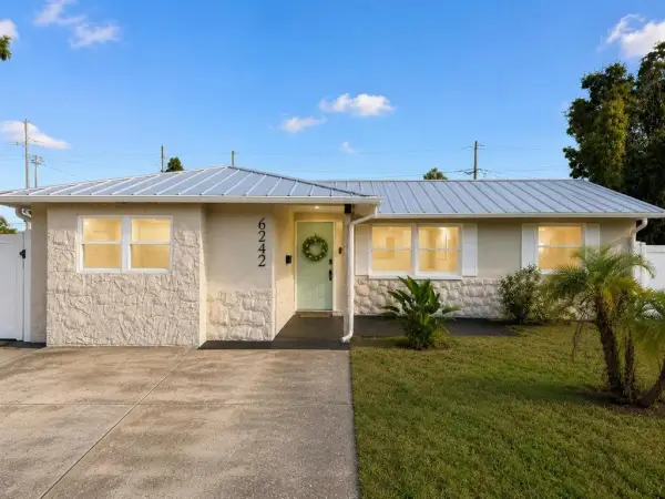 6242 68th Avenue N, Pinellas Park, FL, 33781