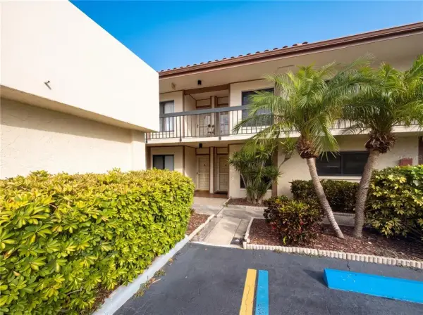 6219 Palma Del Mar Boulevard S, Unit 114, St Petersburg, FL, 33715