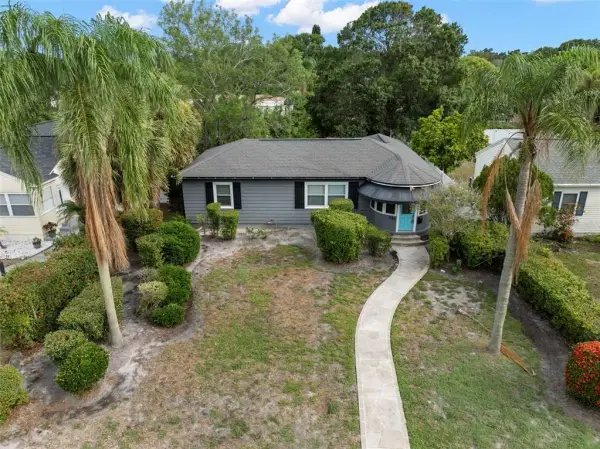 446 37th Avenue NE, St Petersburg, FL, 33704