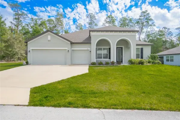 69 Grass Street, Homosassa, FL, 34446