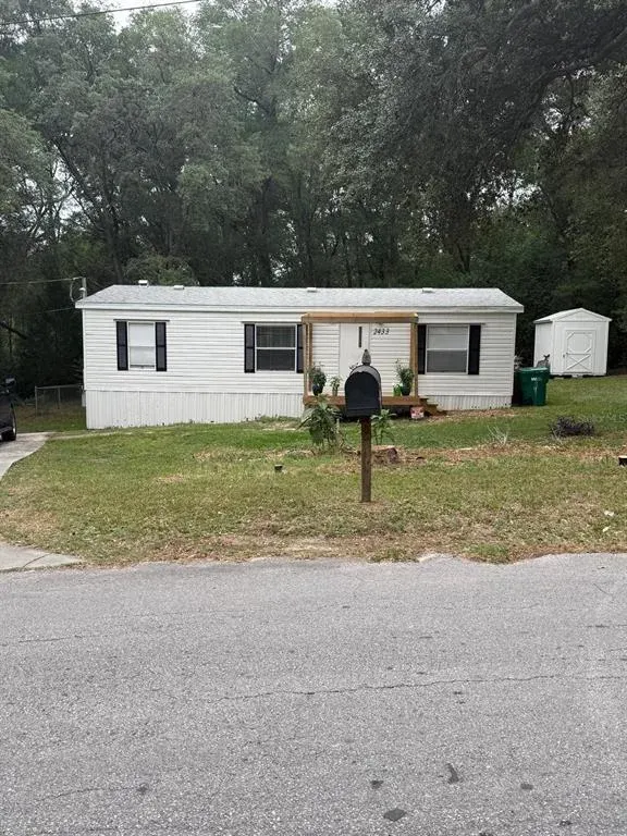 2433 E North Street, Inverness, FL, 34453