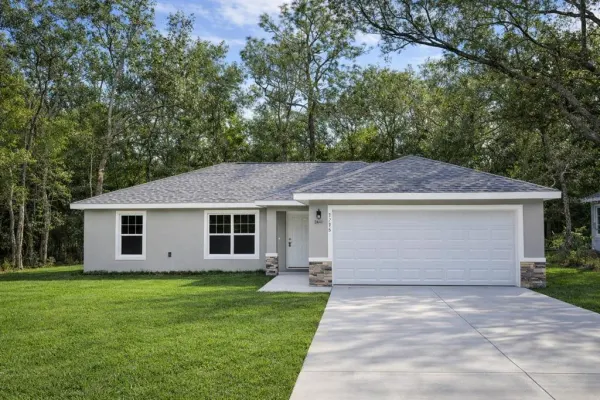 1736 W Hall Place, Citrus Springs, FL, 34434