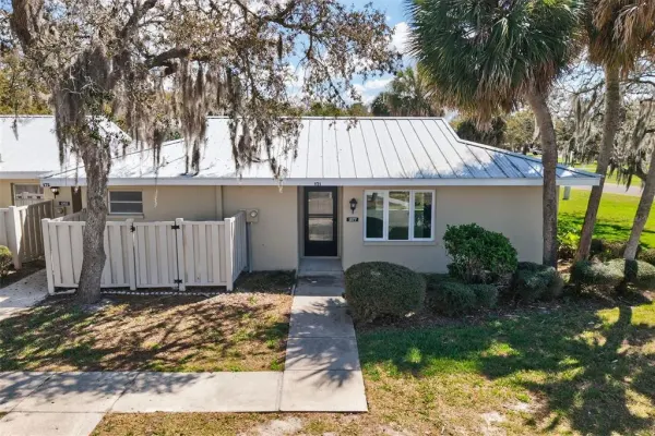 1277 N Osprey Point, Unit 171, Crystal River, FL, 34429