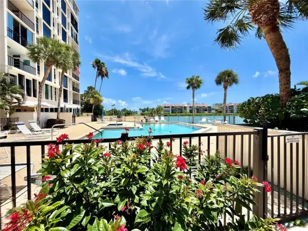 7400 Sun Island Drive S, Unit 111, South Pasadena, FL, 33707