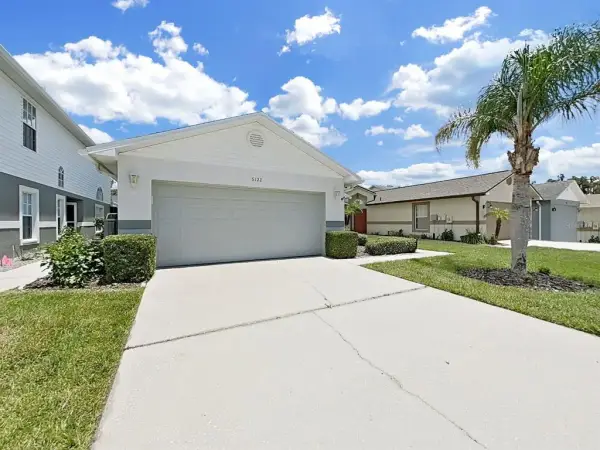 6122 Gentle Ben Circle, Wesley Chapel, FL, 33544