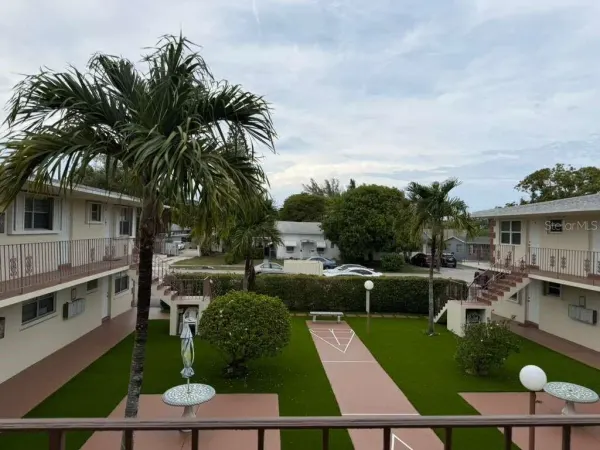 1710 Mckinley Street, Unit 16, Hollywood, FL, 33020