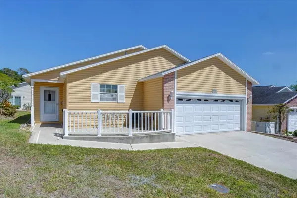 5906 Greenbriar Court, Zephyrhills, FL, 33542