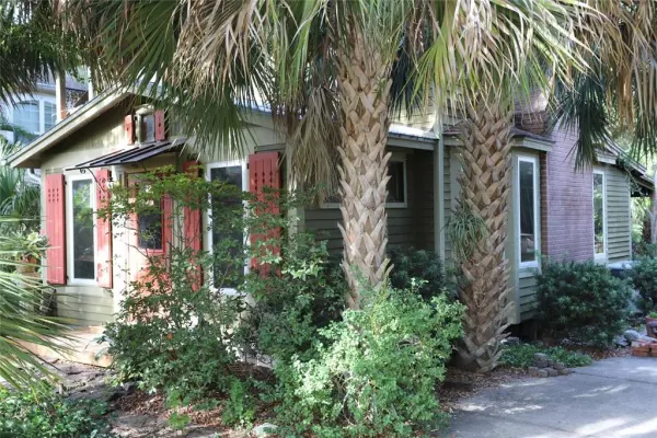 272 Orange Street, Unit A-b, Palm Harbor, FL, 34683