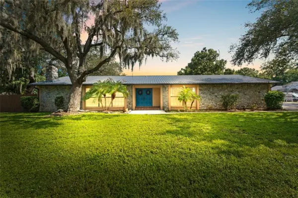 3011 Lake Ellen Drive, Tampa, FL, 33618