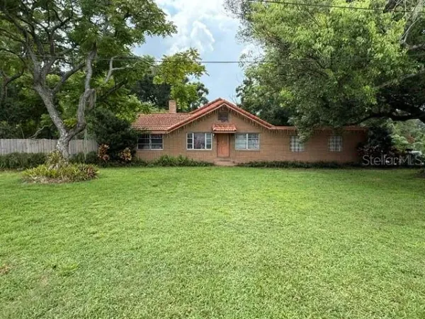 3011 S Wiggins Road, Plant City, FL, 33566