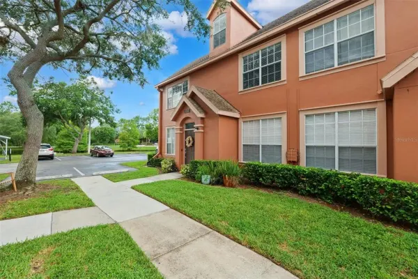9368 Lake Chase Island Way, Unit 9368, Tampa, FL, 33626