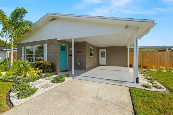 6545 S West Shore Circle, Tampa, FL, 33616