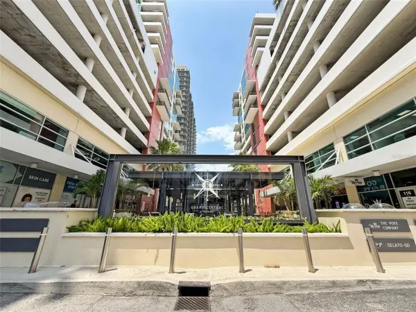 1208 E Kennedy Boulevard, Unit 831, Tampa, FL, 33602