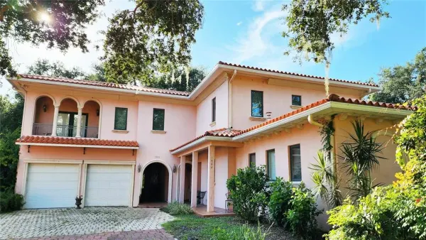 1962 Freedom Drive, Clearwater, FL, 33755