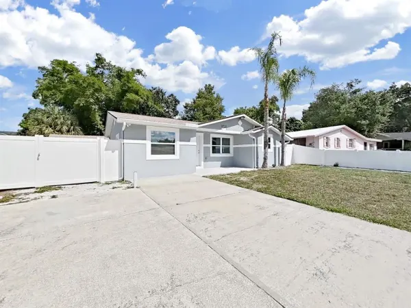 8721 N River Forest Circle, Tampa, FL, 33604