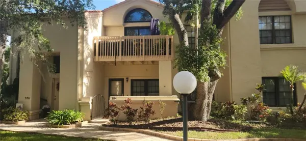 304 Los Prados, Unit 304, Safety Harbor, FL, 34695