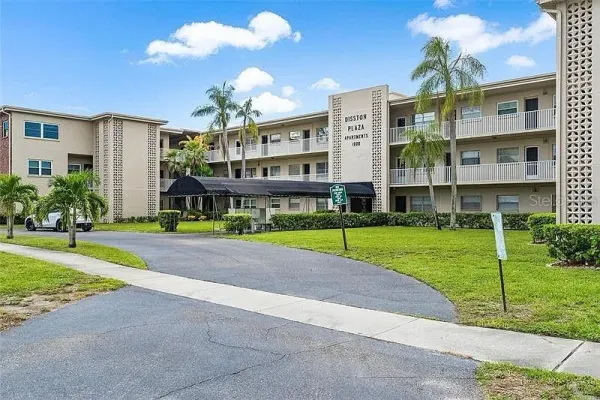 1000 49th Street N, Unit 311, St Petersburg, FL, 33710