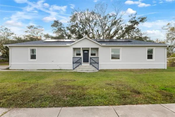 902 W Alsobrook Street, Plant City, FL, 33563
