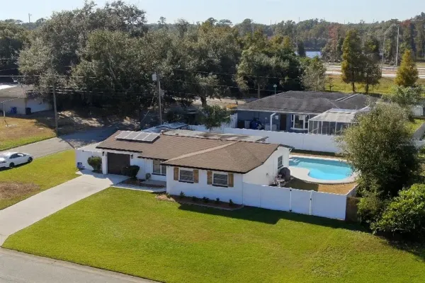 7100 21 Street N, St Petersburg, FL, 33702