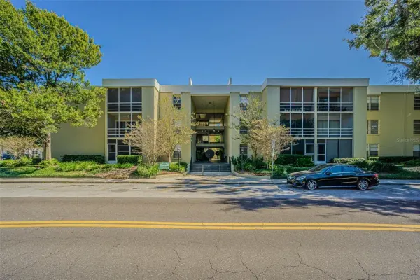 2302 S Manhattan Avenue, Unit 219, Tampa, FL, 33629