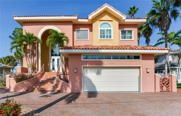 16480 Redington Drive, Redington Beach, FL, 33708