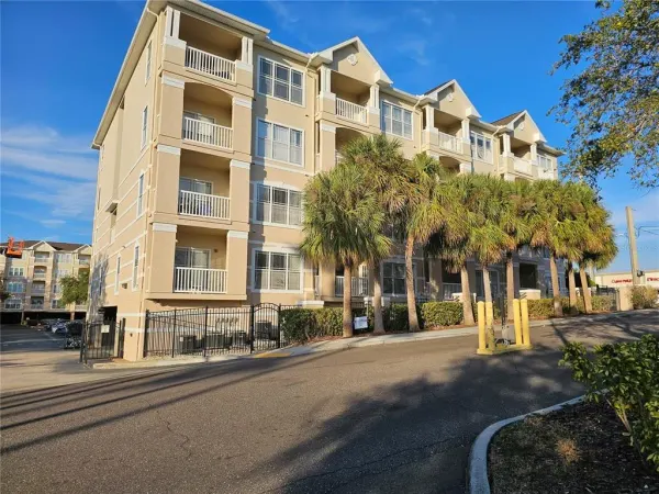 1216 S Missouri Avenue, Unit 202, Clearwater, FL, 33756