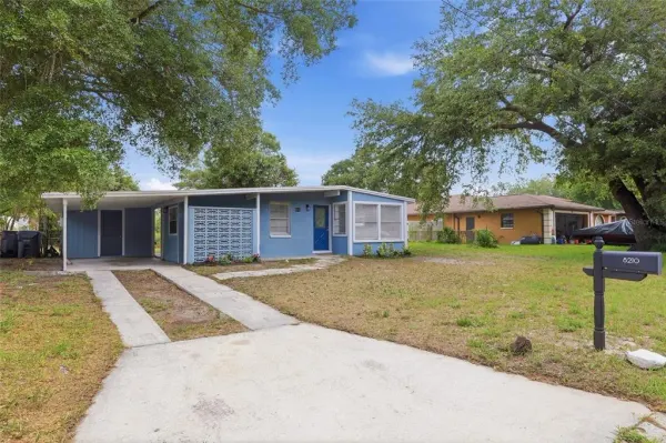 8210 Fir Drive, Tampa, FL, 33619