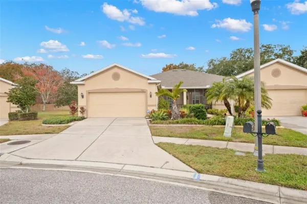 2003 Barracuda Court, Holiday, FL, 34691