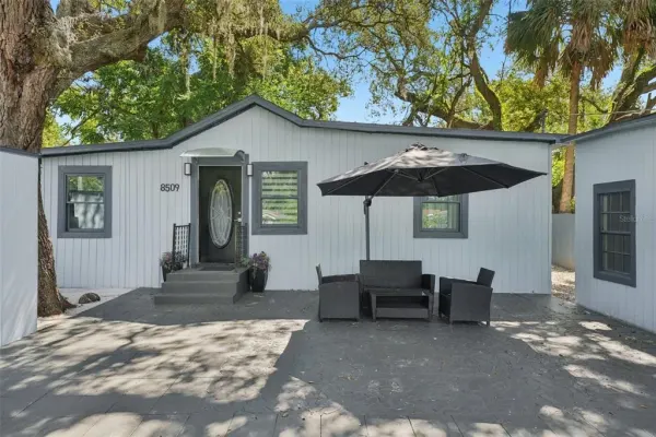 8509 N Hamner Avenue, Tampa, FL, 33604
