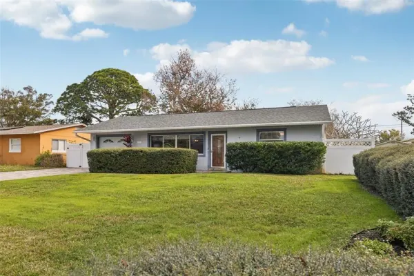 1945 59th Street N, St Petersburg, FL, 33710
