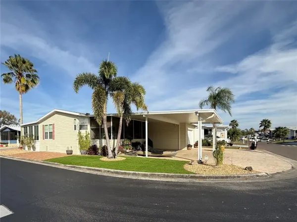 225 S Port Royal Lane, Apollo Beach, FL, 33572