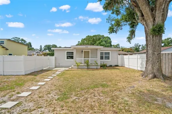 2302 W Idlewild Avenue, Tampa, FL, 33603