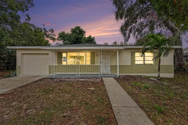 2560 Queensboro Avenue S, St Petersburg, FL, 33712