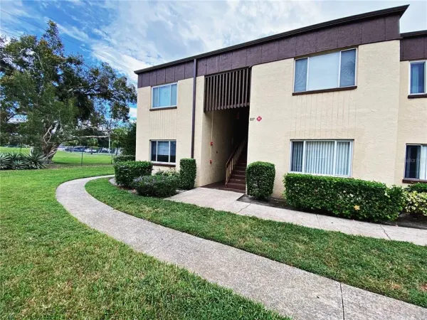 617 N Keene Road, Unit Q9, Clearwater, FL, 33755