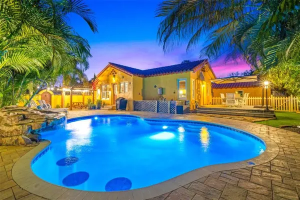 1431 22nd Avenue N, St Petersburg, FL, 33704