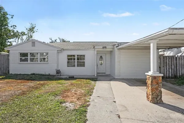 2910 W Burke Street, Tampa, FL, 33614
