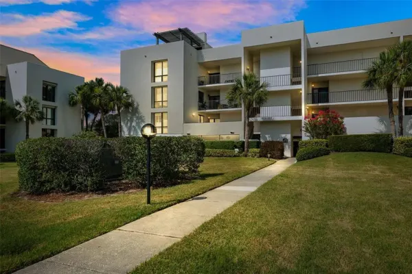 50 Coe Road, Unit 331, Belleair, FL, 33756