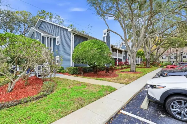 2101 Fox Chase Boulevard, Unit 204, Palm Harbor, FL, 34683