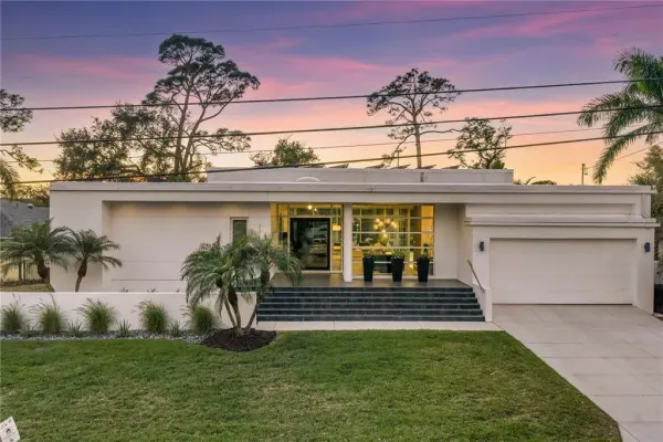 3324 Walnut Street NE, St Petersburg, FL, 33704