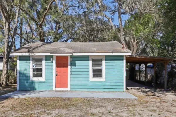 2010 E Yukon Street, Tampa, FL, 33604