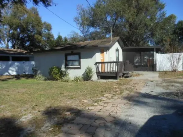8421 N Orangeview Avenue, Tampa, FL, 33617