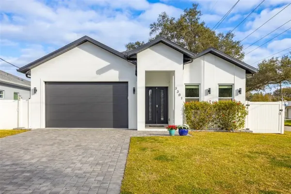 3301 W Dewey Street, Tampa, FL, 33607