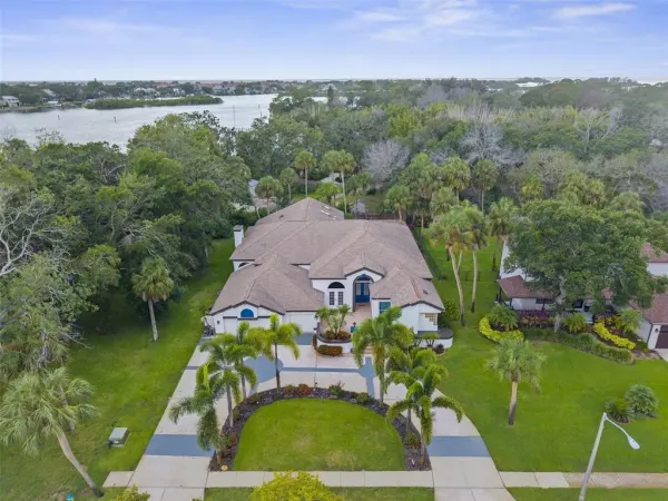 1705 Meyers Cove Drive, Tarpon Springs, FL, 34689
